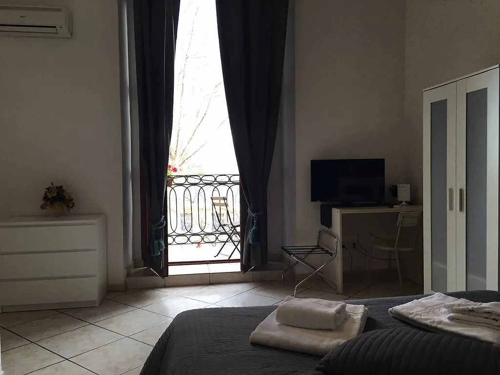 Platamone Rooms Catania Bed & Breakfast