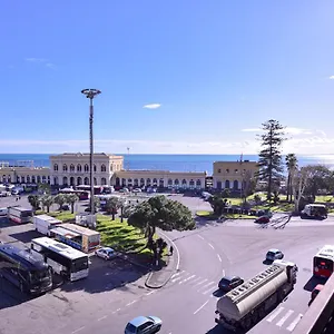 Bed & Breakfast Symposium, Catania