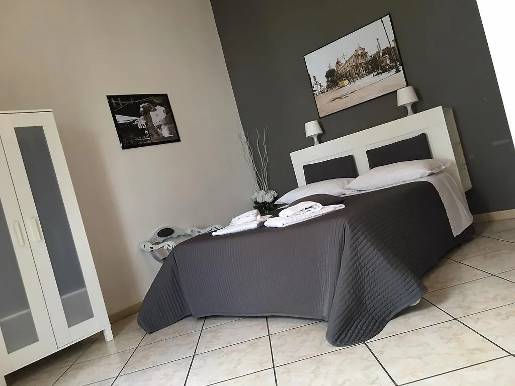 Bed & Breakfast Platamone Rooms CTA